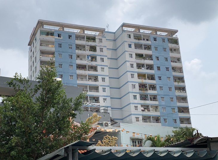 Quận Bình Tân sẽ tháo dỡ 13 căn hộ chủ đầu tư chung cư Nguyễn Quyền 'xây lụi' bán cho dân
