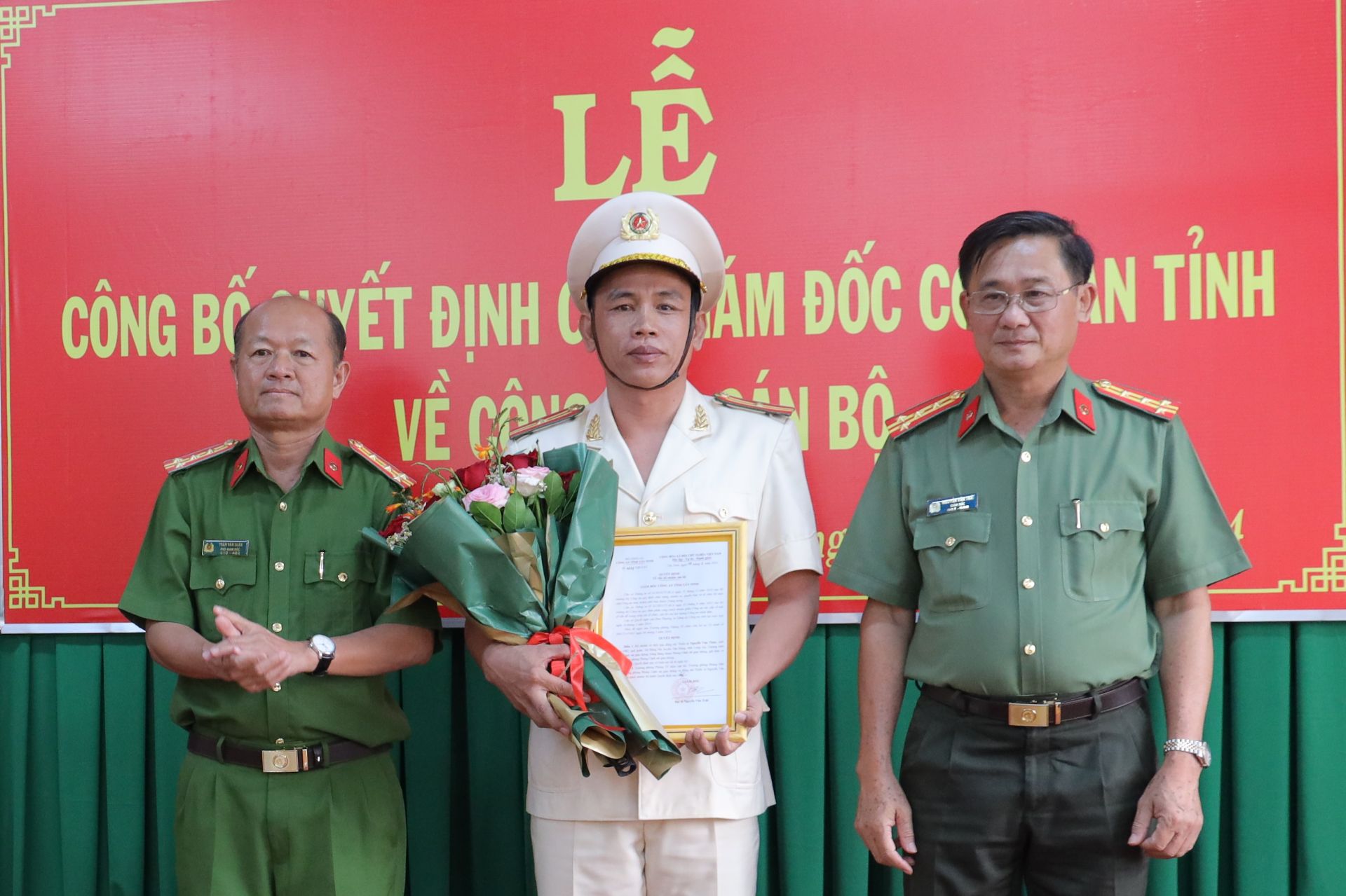 Điều động, bổ nhiệm cán bộ ở công an tỉnh Tây Ninh
