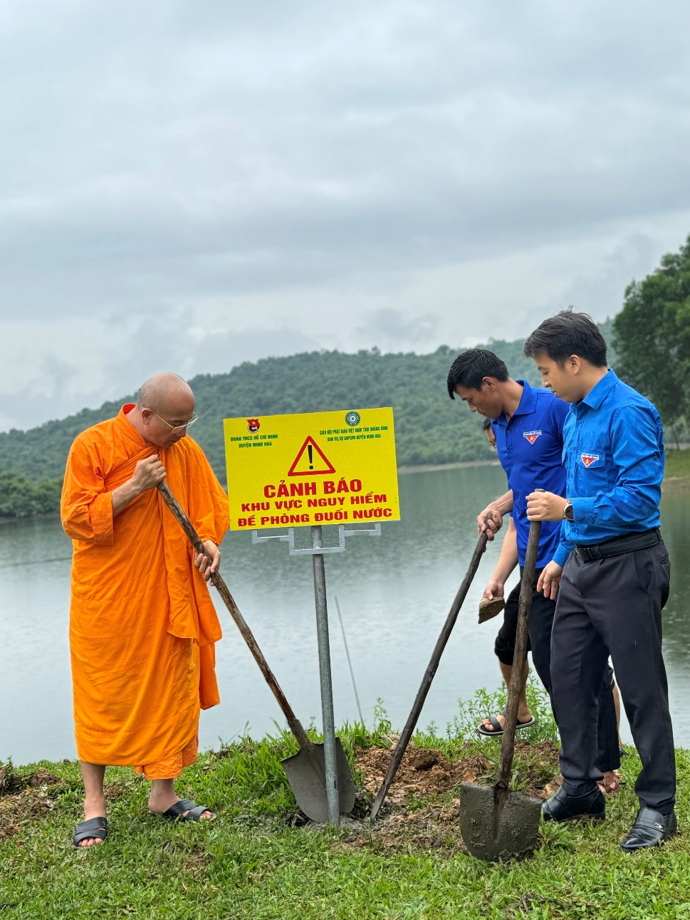 Ban Trị sự Giáo hội Phật giáo huyện Minh Hoá - Quảng Bình chung tay cùng Đoàn thanh niên, phòng, chống đuối nước