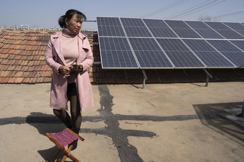 Nông dân Trung Quốc kiếm bộn nhờ điện mặt trời mái nhà