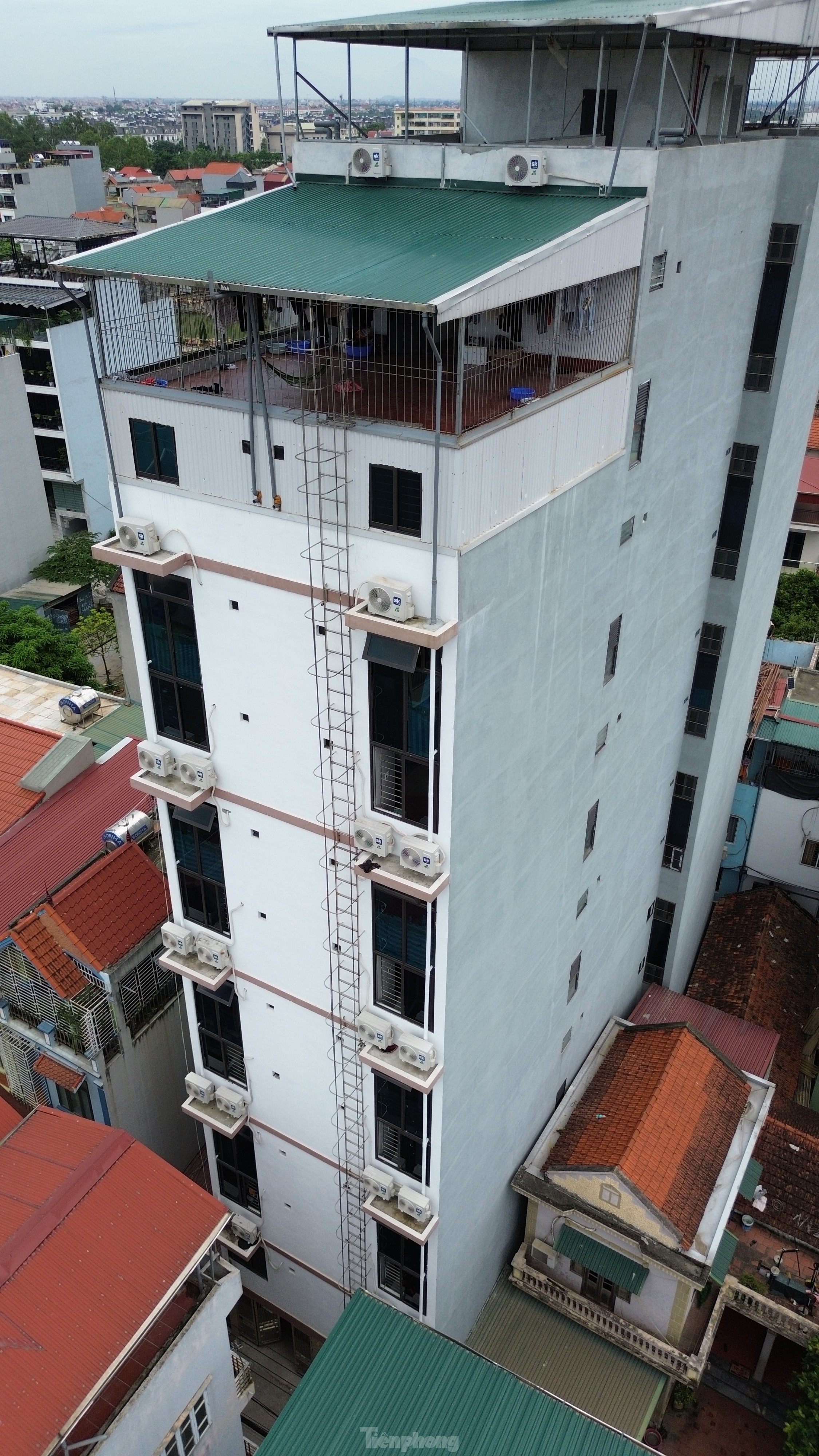Hà Nội: Chung cư mini cao 12 tầng ở Hoài Đức vi phạm trật tự xây dựng
