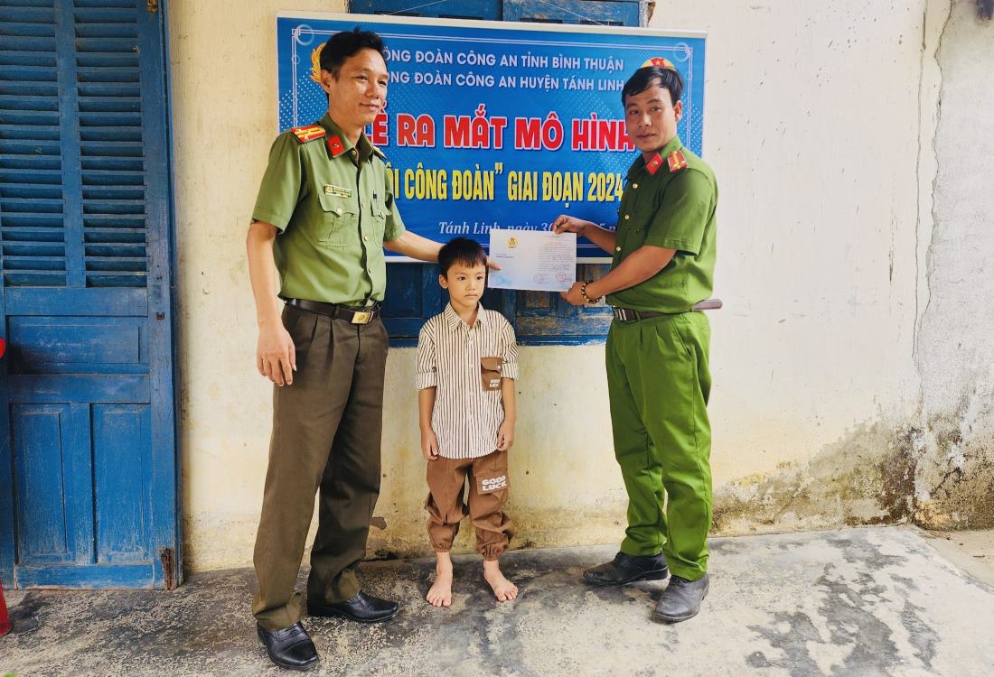 Mô hình 'Con nuôi Công đoàn' nhận đỡ đầu con của đoàn viên ở Bình Thuận