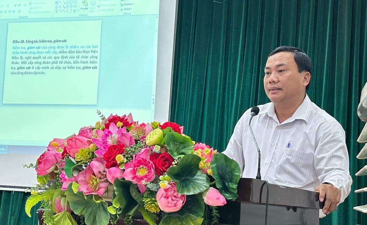 Gần 220 cán bộ Công đoàn ở An Giang dự tập huấn nghiệp vụ năm 2024