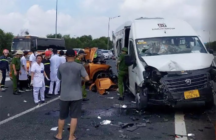Bài học đau xót sau vụ tai nạn thảm khốc trên cao tốc Hà Nội - Hải Phòng