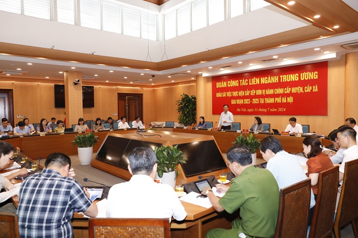 Sắp xếp đơn vị hành chính ở Hà Nội: Cần quan tâm đến cán bộ dôi dư, tránh xáo trộn