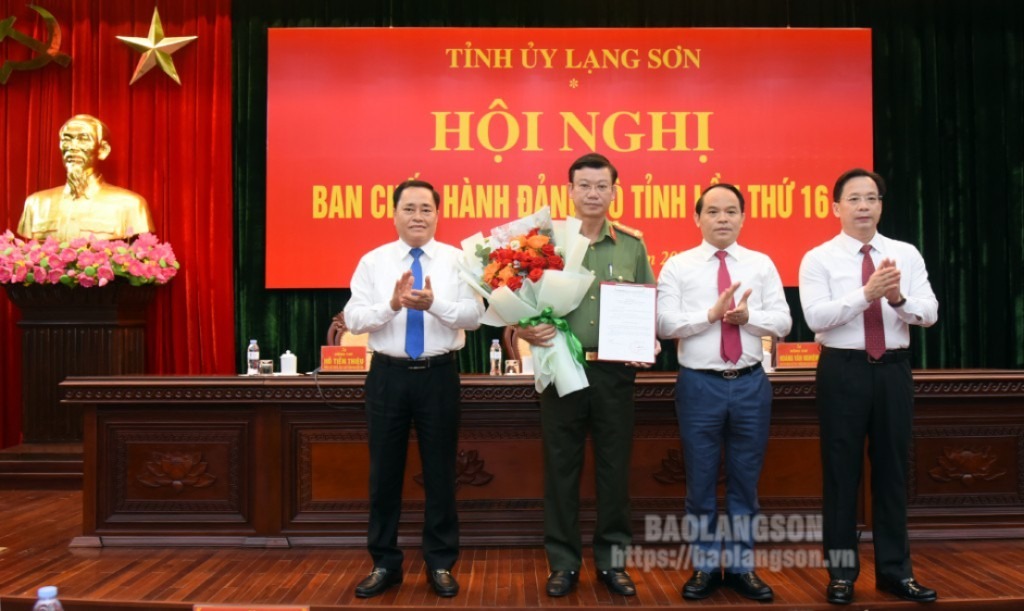 Bản tin 8H: Ban Bí thư chỉ định nhân sự ở Lạng Sơn