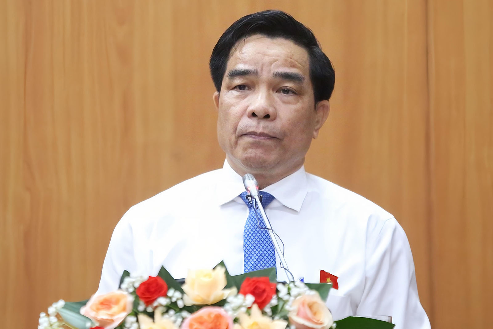 Phê chuẩn ông Lê Văn Dũng giữ chức Chủ tịch tỉnh Quảng Nam