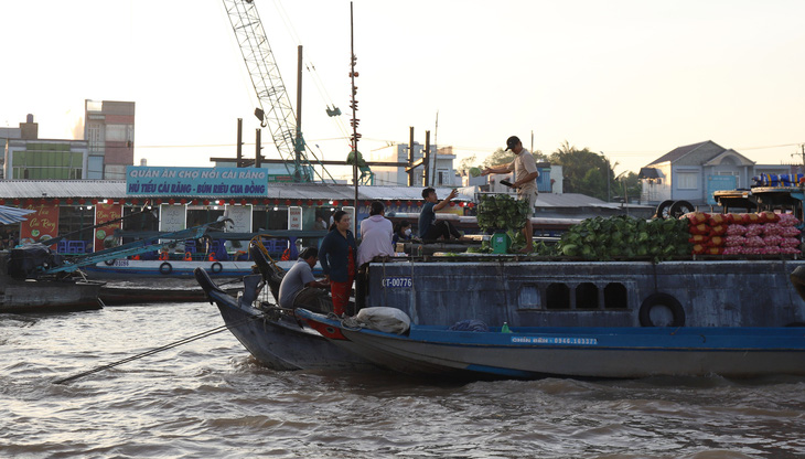 Cần Thơ có chợ hoa xuân ở chợ nổi Cái Răng, miễn phí mặt bằng, điện, nước